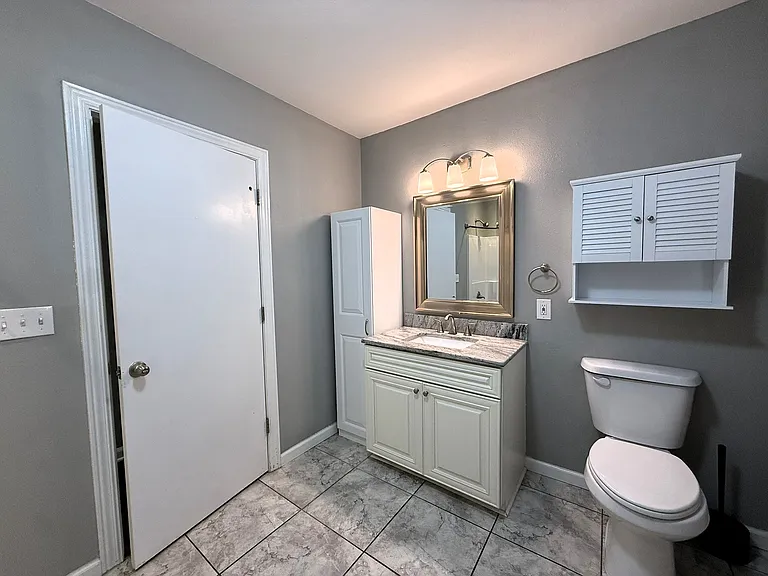 514 S Crestway St — Photo 14
