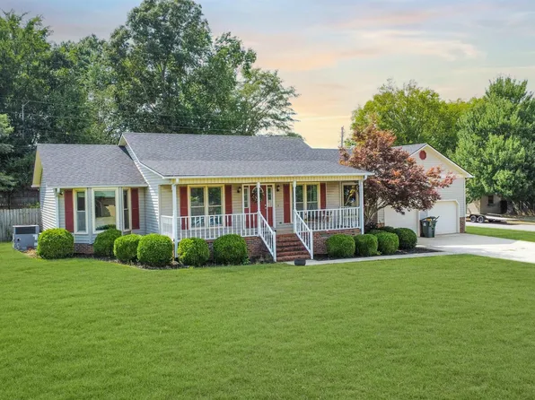 17641 Jeffery St, Athens, AL 35611