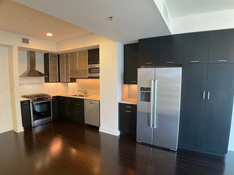 601 Rosemary St #414 — Photo 3