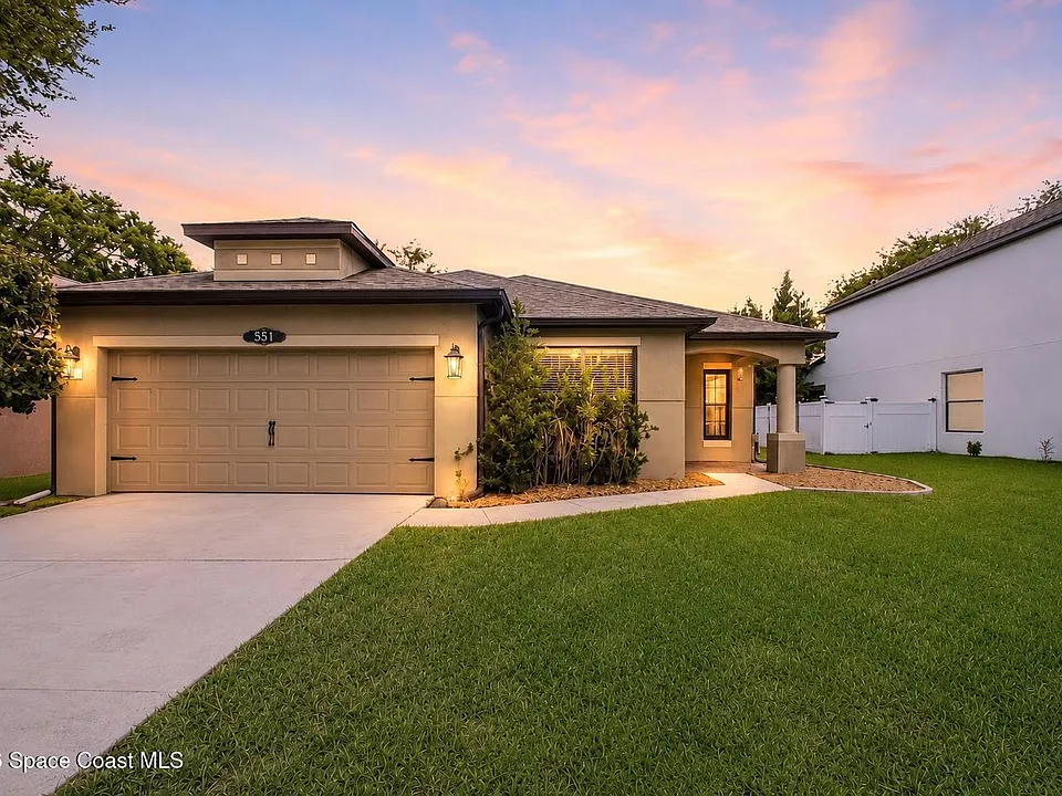551 Loxley Ct