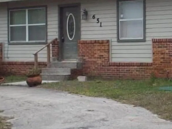 651 SE Prineville St, Port Saint Lucie, FL 34983