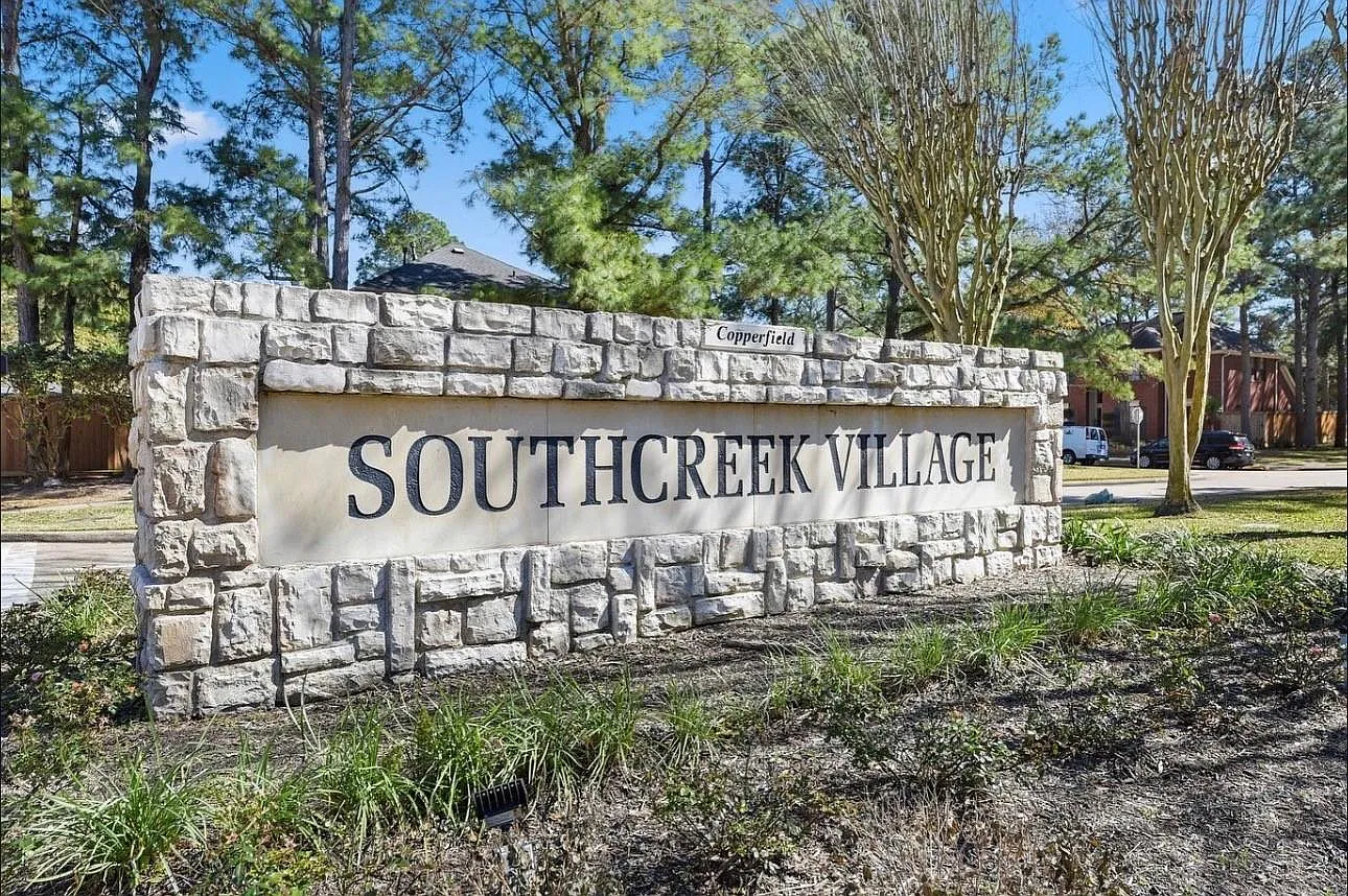 4 bed, 2.5 bath, 2540 sqft, $2,950 — Photo 4