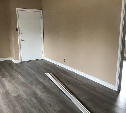 3rd image of 6700 Laurelgrove Ave APT 19