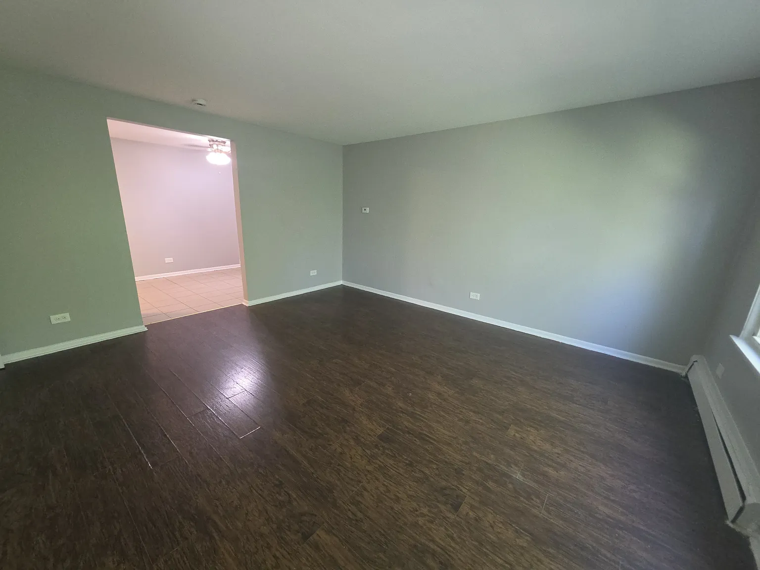 1 bed, 1.0 bath, $1,050 — Photo 1