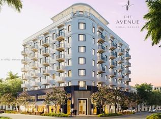 The Avenue, Coral Gables, FL 33146