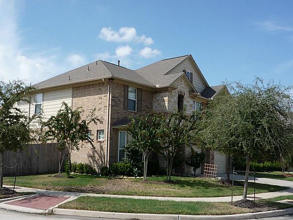 2nd image of 5927 Preserve Ln