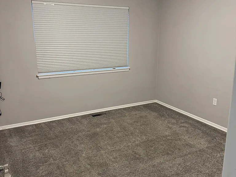 7809 Zier Rd — Photo 10