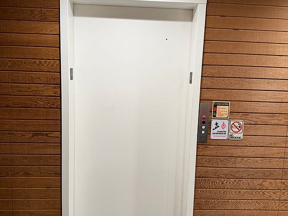 5th image of 820 Sea Spray Ln APT 205