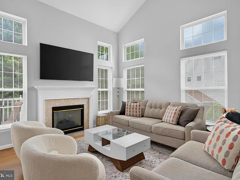 6607 Thackwell Way #2203 — Photo 8