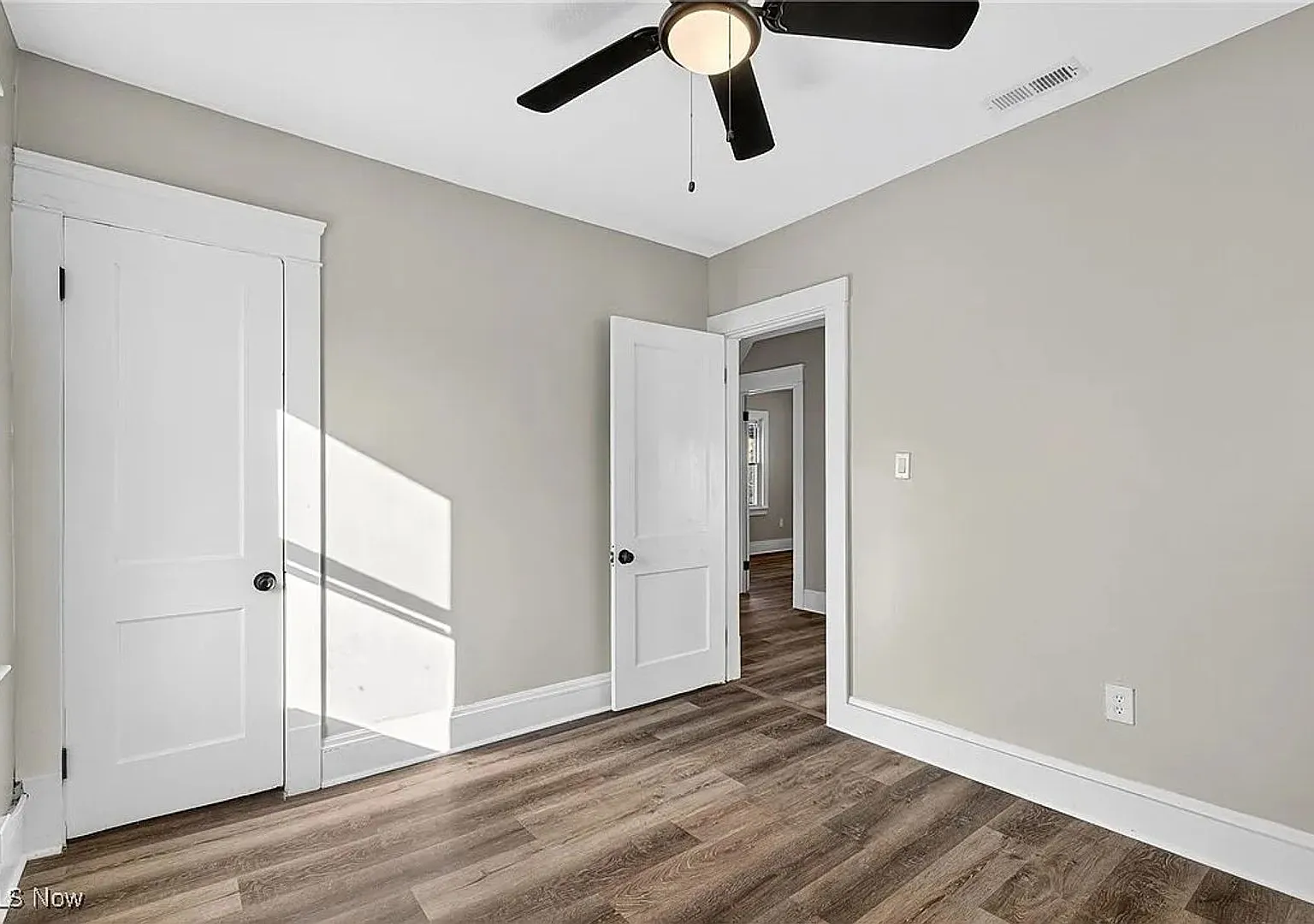 11209 Continental Ave, Cleveland, OH 44104 — Photo 4