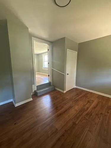 500 W Ripley Ave Photo 1