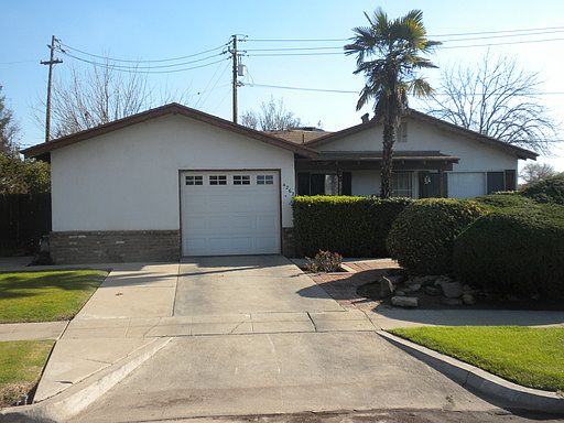1st image of 4262 N Woodson Ave