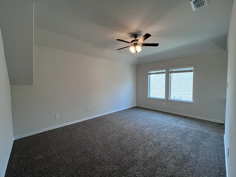Gameroom upstairs