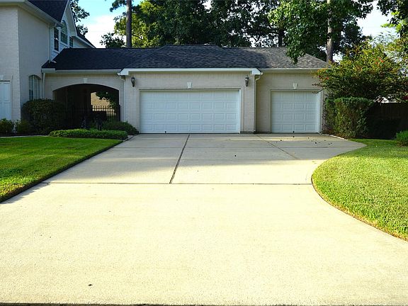 4th image of 14206 Spring Pines Dr