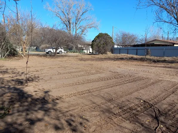 4009 Diann Dr, Granbury, TX 76049