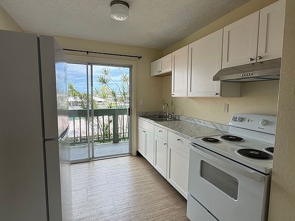 2nd image of 464 Kalanikoa St APT 201