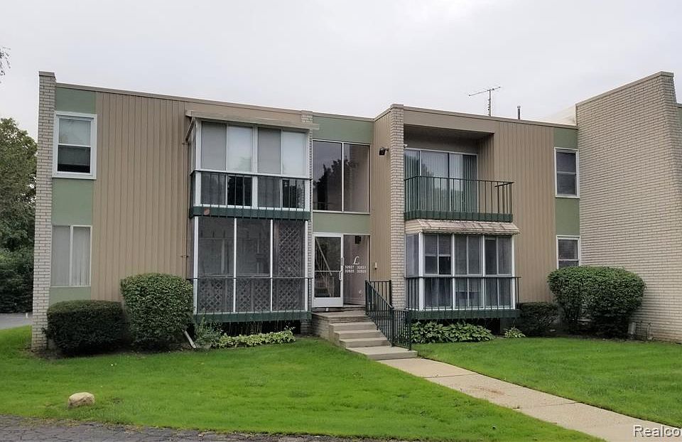 1st image of 32827 Fargo St #100