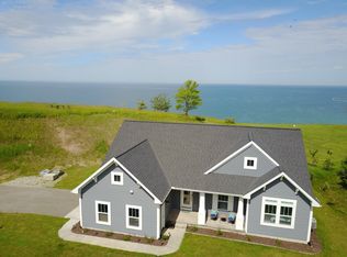 4245 S Lakeshore Dr, Ludington, MI 49431
