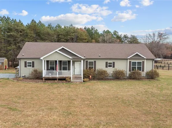 5455 Byrd Rd, Burlington, NC 27217