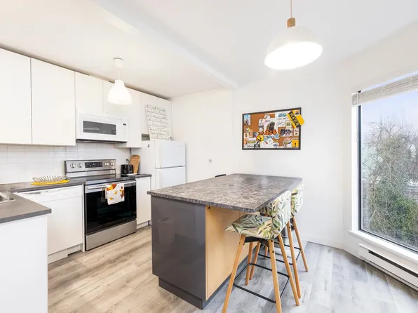 340 Ginger Dr #408, New Westminster, BC V3L 5L7