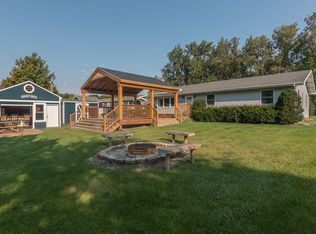 46575 Delta Dr, Decatur, MI 49045