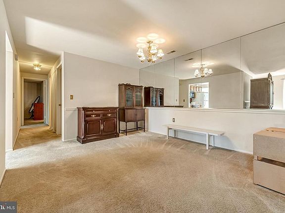 5th image of 18020 Chalet Dr APT 303