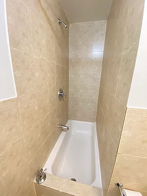 Rented by OvCo Realty | media 12