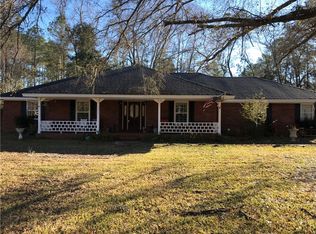 336 Horse Stamp Church Rd, Waverly, GA 31565