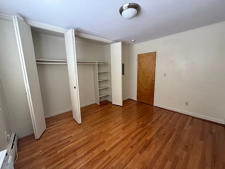 410 Prospect Ave — Photo 7