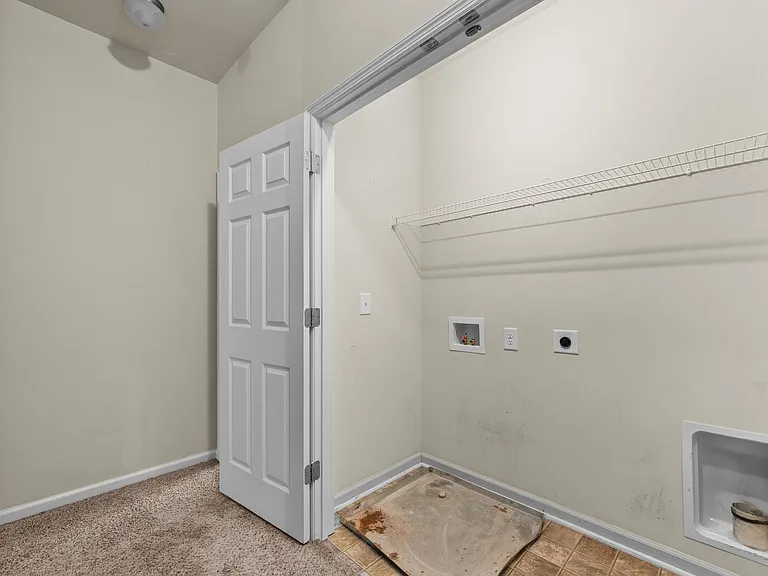 223 Caldwell Loop — Photo 11