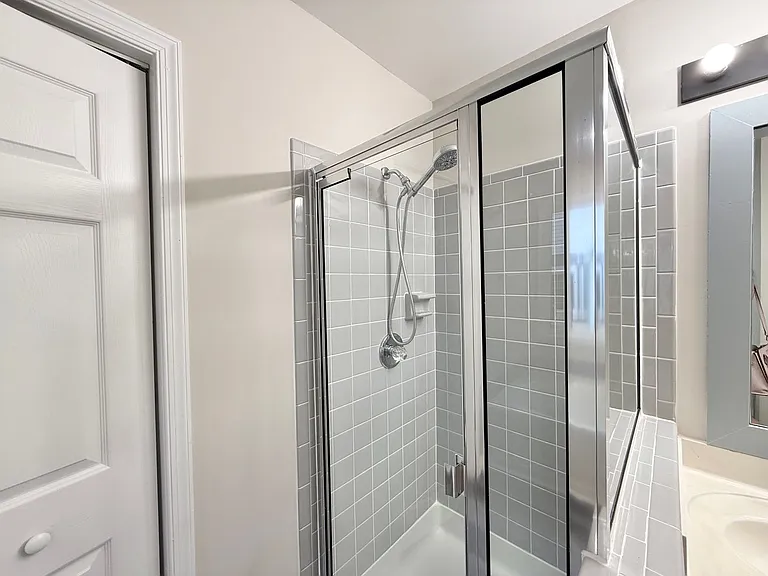 707 Clay Hill Dr — Photo 13
