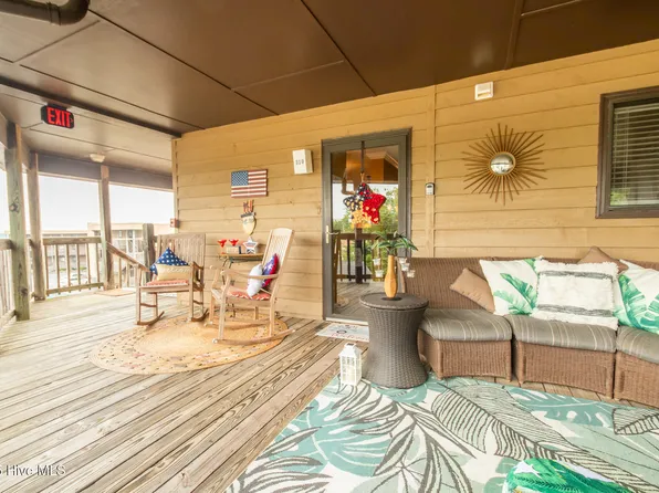 310 Lake Place Condo Drive #310, White Lake, NC 28337