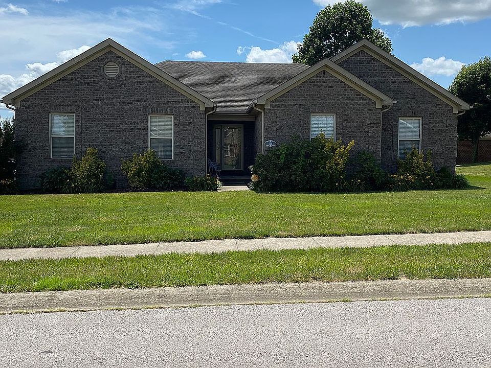 1st image of 124 Castlewood Dr