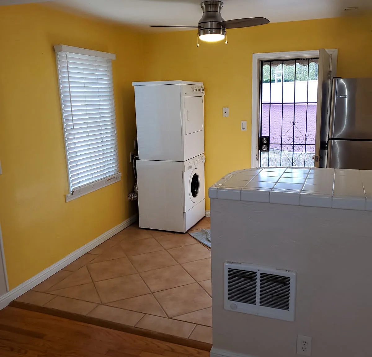 2 bed, 900 sqft, $2,800 — Photo 4