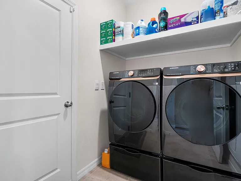 2516 Osprey Peak Way — Photo 18
