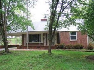 723 Ayden Rd, Eden, NC 27288