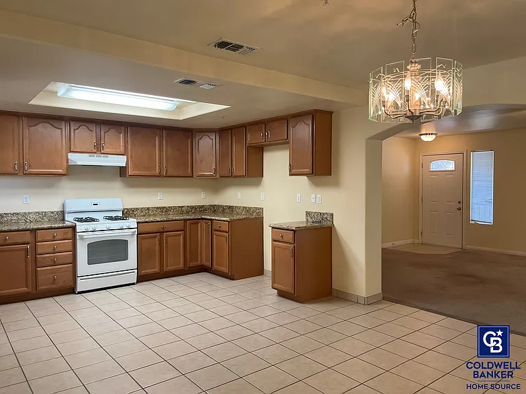 16181 Tuscola Rd #B — Photo 9