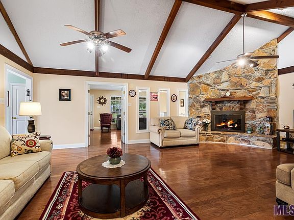 4th image of 25720 Plantation Ave