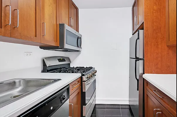 Rented by (Legacy) Elegran | media 9