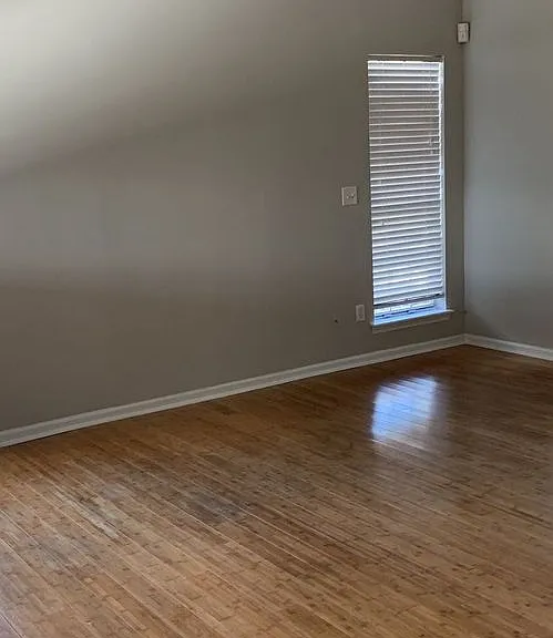 8600 Roanoke Dr — Photo 16