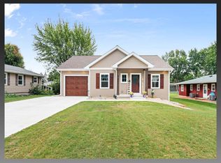 4471 2nd St, Windsor, WI 53598