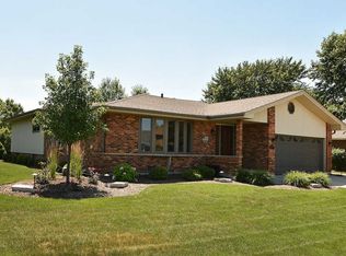 17548 Redwood Ln, Tinley Park, IL 60487