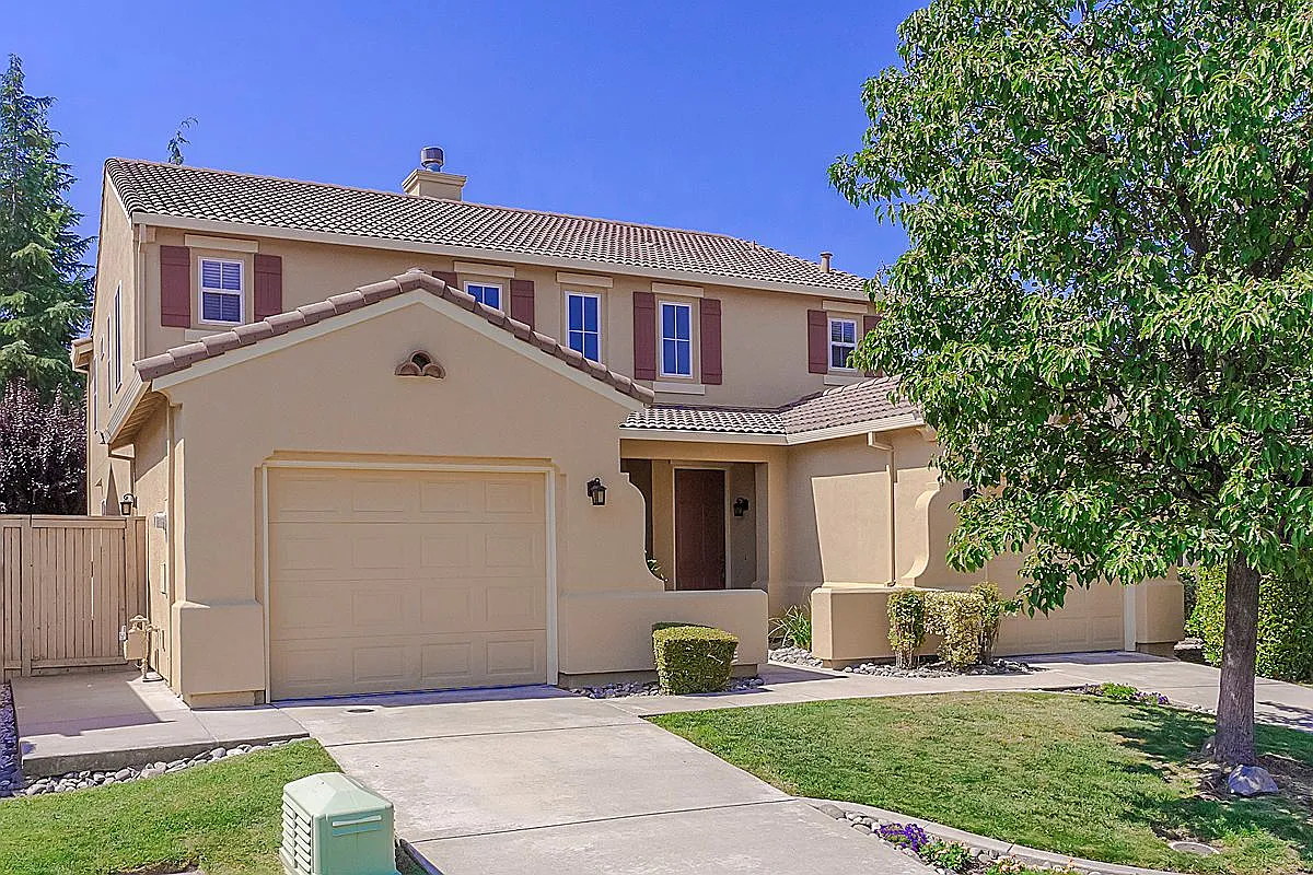 6434 Cormorant Cir photo 1