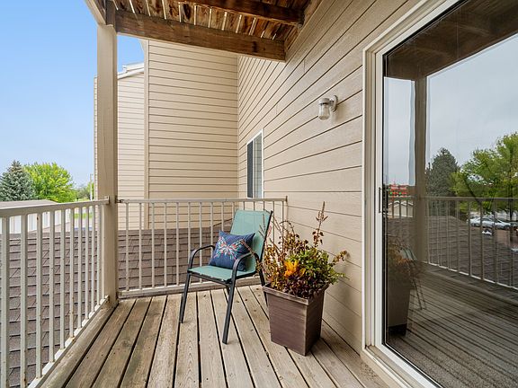 3rd image of 5100 S Nevada Ave #213