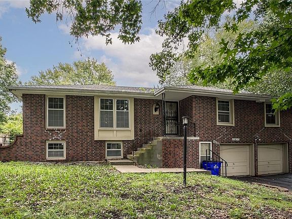 2nd image of 12837 Sycamore Ave