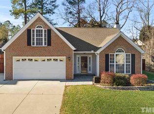 402 Bergen Ave, Apex, NC 27502