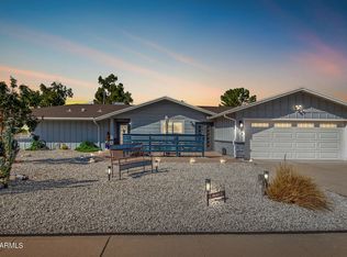 126 E Harmont Dr, Phoenix, AZ 85020