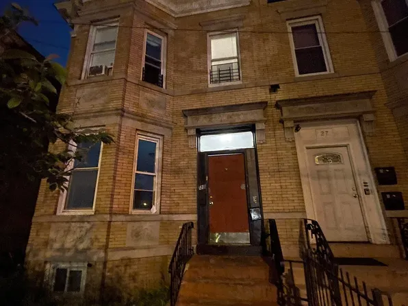 25 Bergen Avenue image 2 of 11