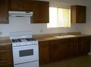 774 W 5th St, San Pedro, CA 90731