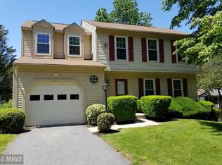 2 Pembrooke View Ct, Gaithersburg, MD 20877